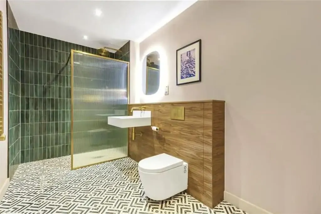 Stunning Shoreditch Penthouse Apartment London